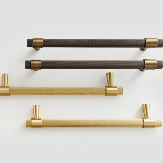 OPORTO Double-Sided Knurled Brass Door & Appliance Pull