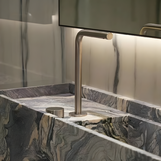 FLOR / Brass Mixer Tap Faucet
