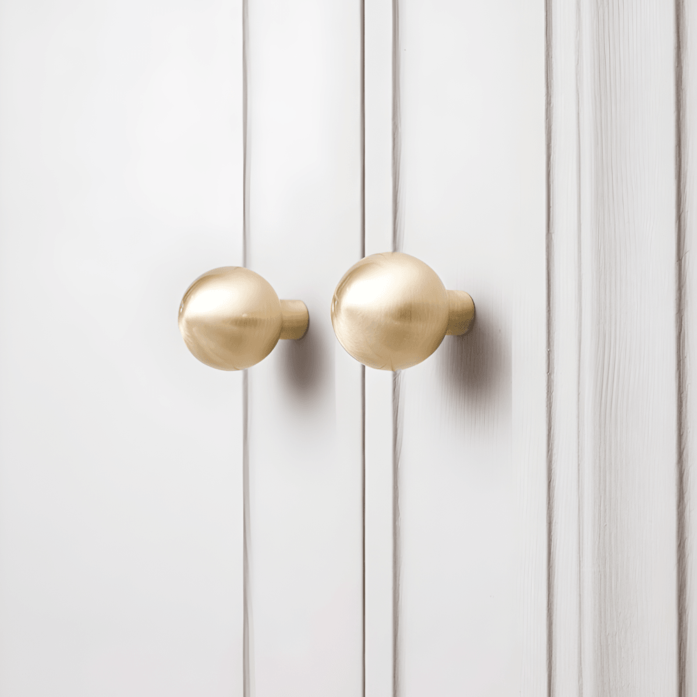 ALPERA / SOLID BRASS KNOBS - Handle Shop Couture 