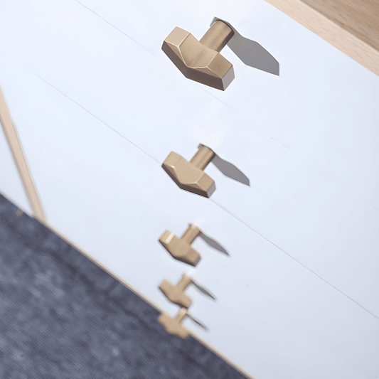 MATTIUS / SOLID BRASS KNOBS - Handle Shop Couture 