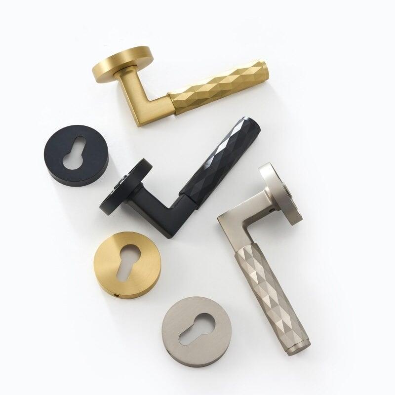 DIMANTE / SOLID BRASS / DOOR HANDLES - Handle Shop Couture 