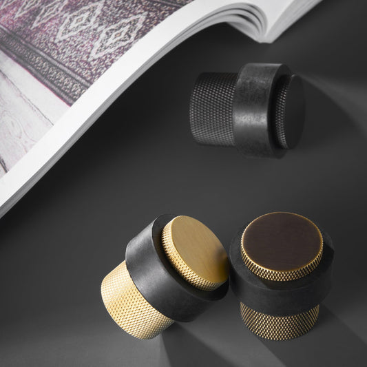 ERMOU / KNURLED BRASS / DOOR STOP - Handle Shop Couture 