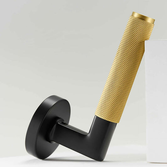 FRANCO / KNURLED BRASS / DOOR HANDLES - Handle Shop Couture 