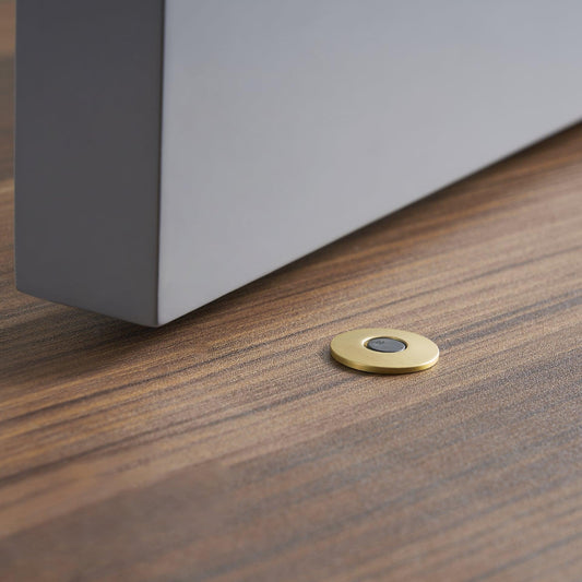 JUNIO / MAGNETIC BRASS DOOR STOP - Handle Shop Couture 