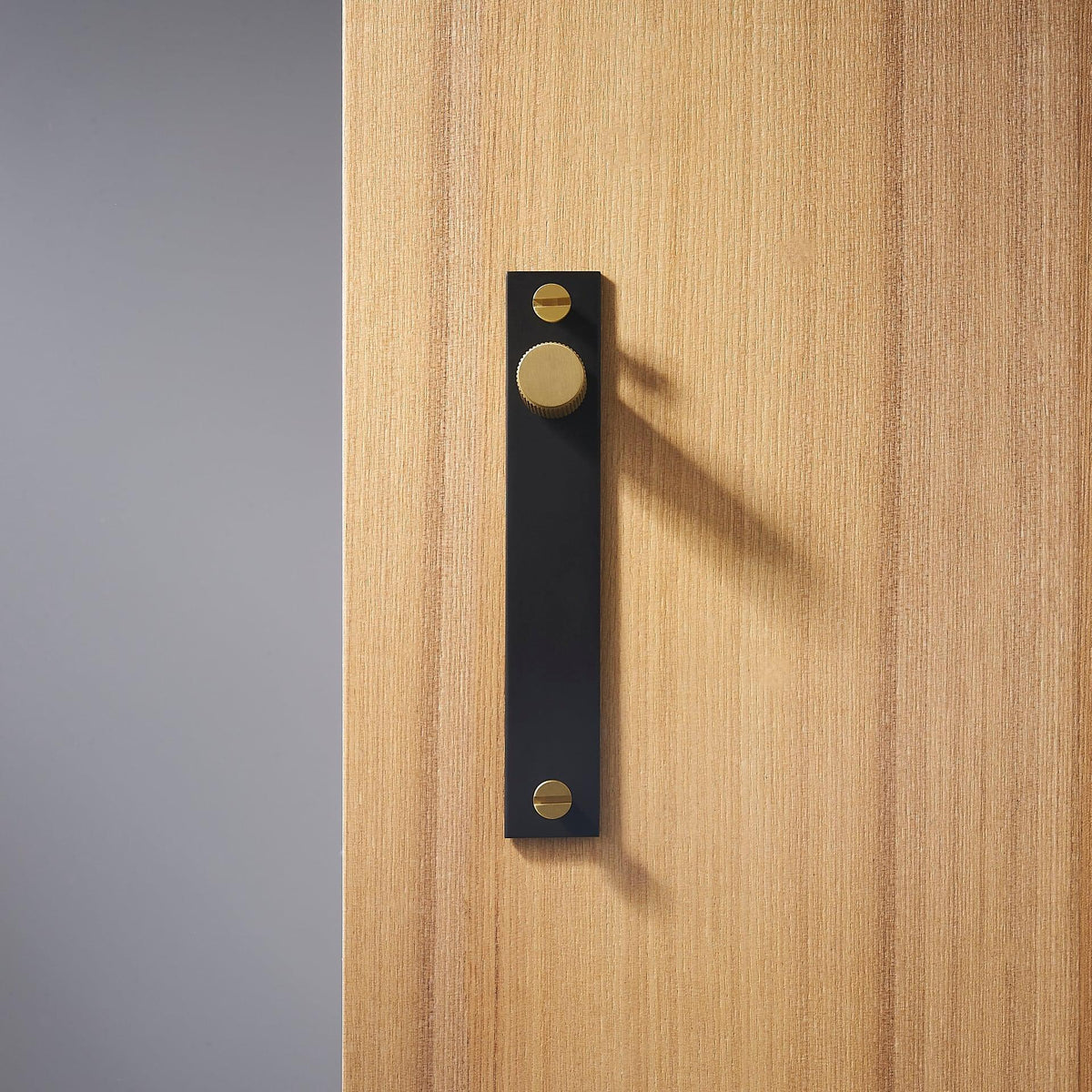 MARBELLA / Solid Brass Handle with Backplate - Handle Shop Couture 