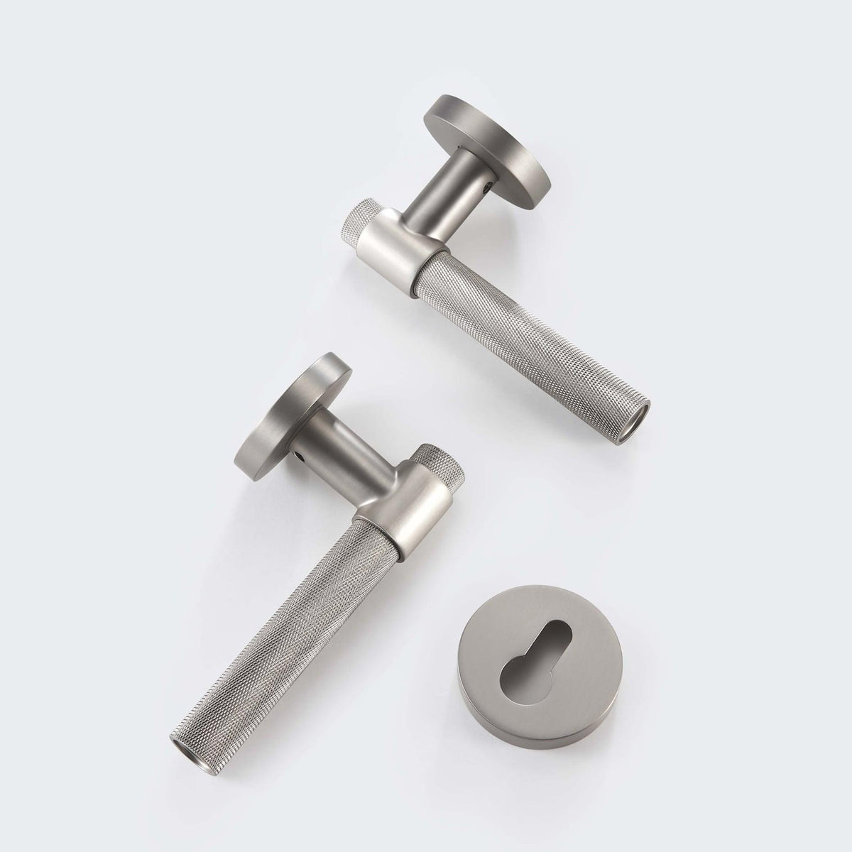 OPORTO / KNURLED BRASS / DOOR HANDLES - Handle Shop Couture 