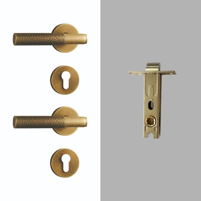 PARO / HAMMERED BRASS / DOOR HANDLES - Handle Shop Couture 