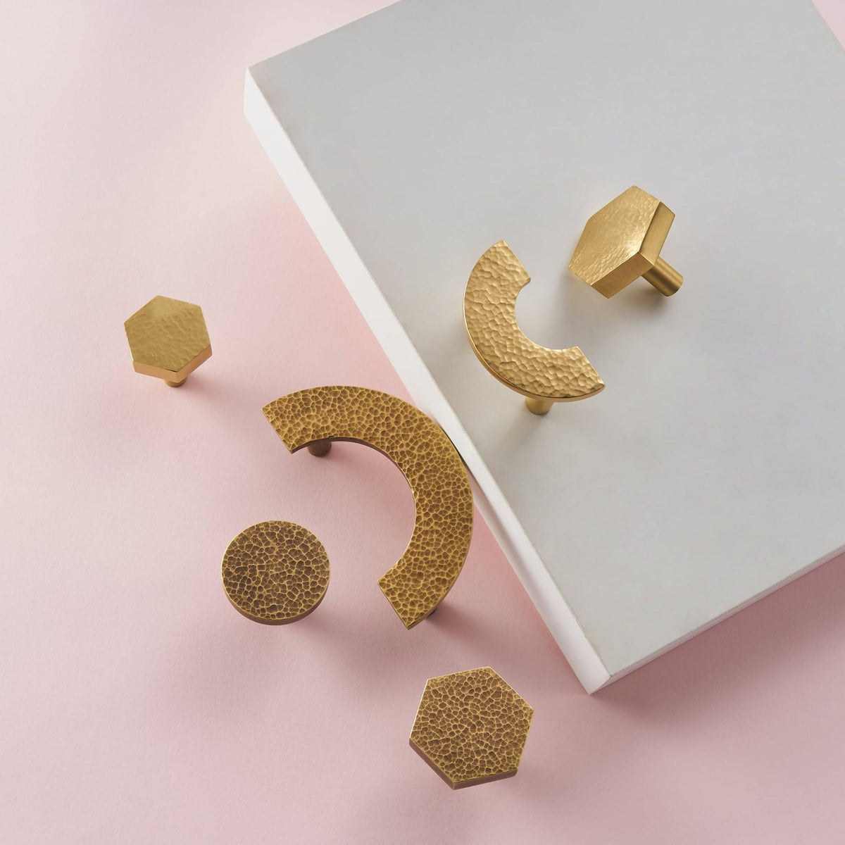 PARO / Hammered Brass Knobs - Handle Shop Couture 