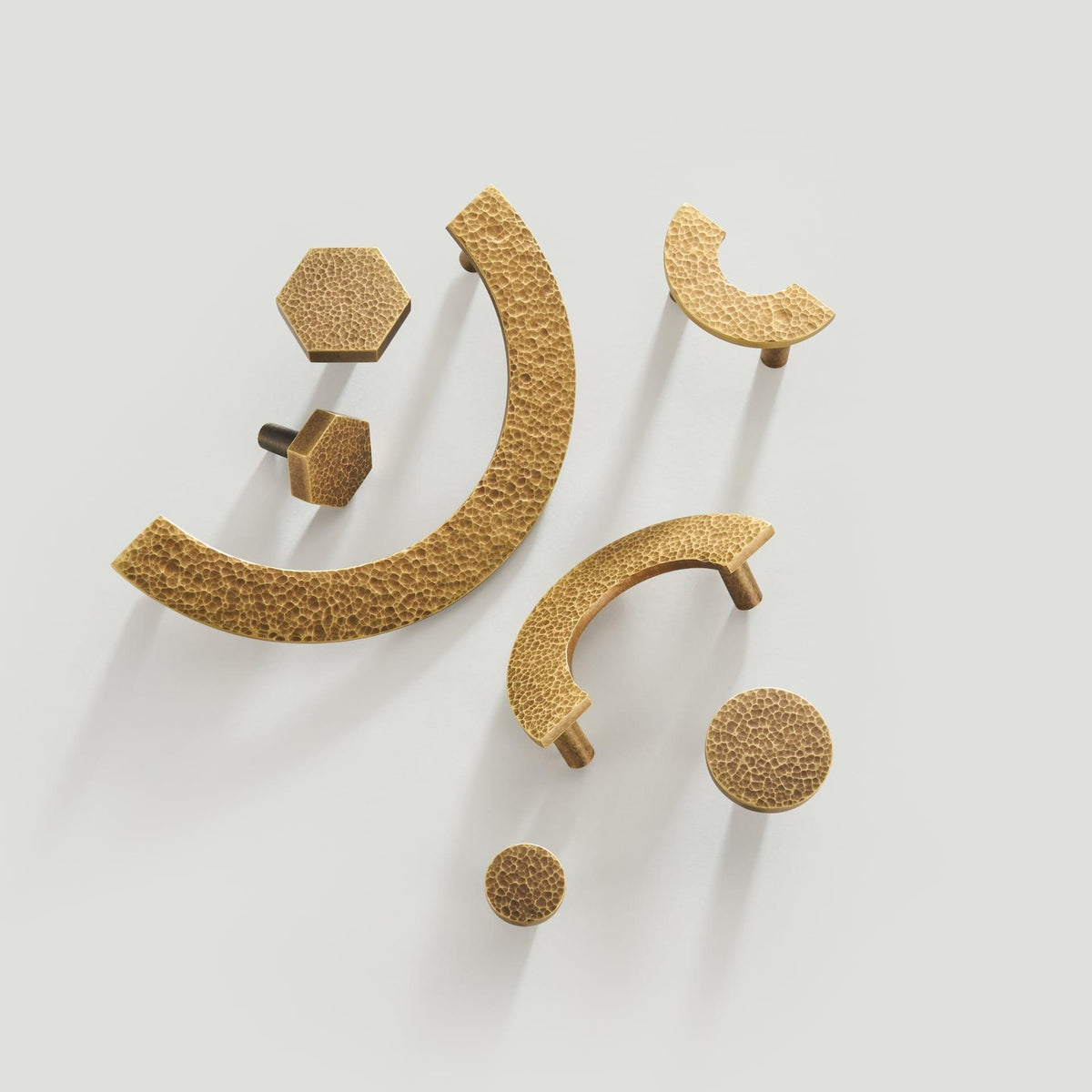 PARO / HAMMERED BRASS SEMI CIRLCE HANDLES - Handle Shop Couture 