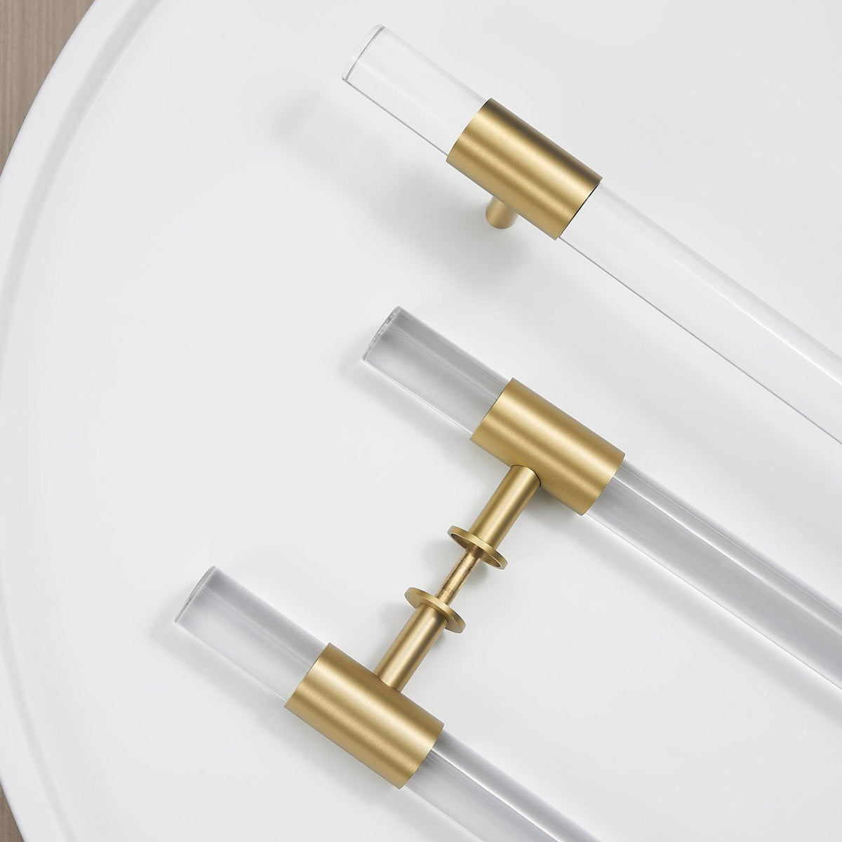 VITRE / PULL DOOR HANDLE / ACRYLIC BRASS - Handle Shop Couture 