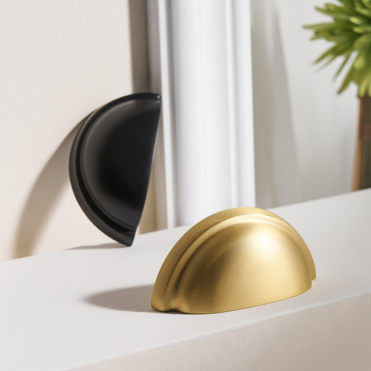ZERRIN / SOLID BRASS SHAKER HANDLES - Handle Shop Couture 